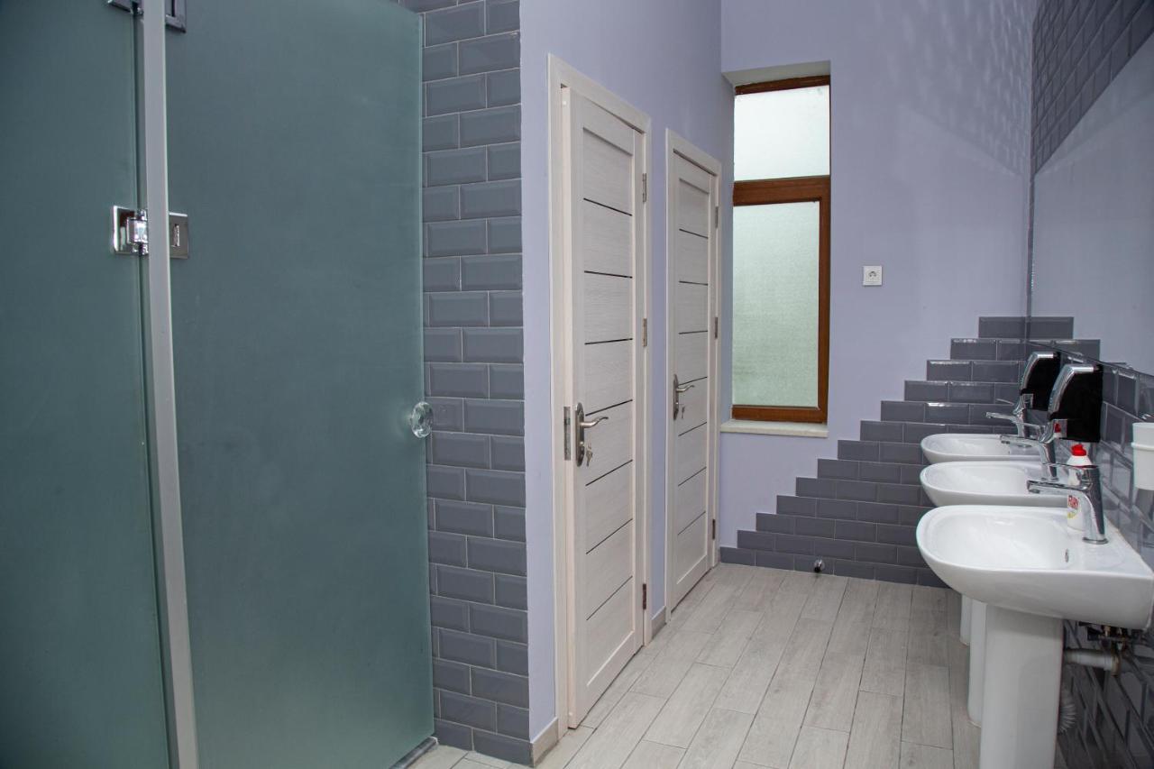 Şǝki Central Hostel מראה חיצוני תמונה